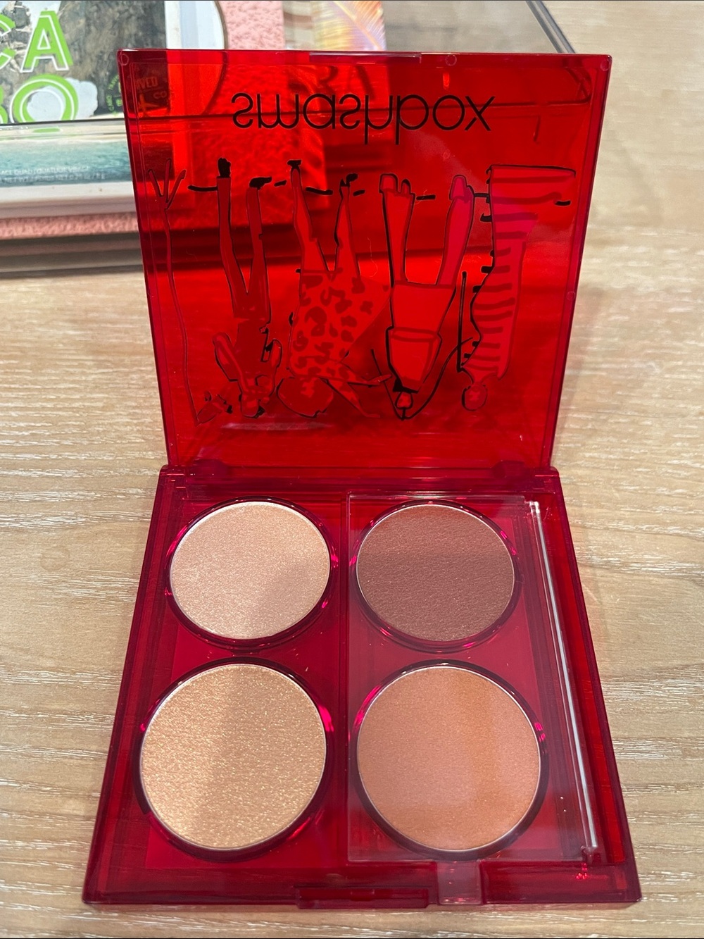 Smashbox Eyeshadow Quartet - Champagne, Peach, Bronze, Copper